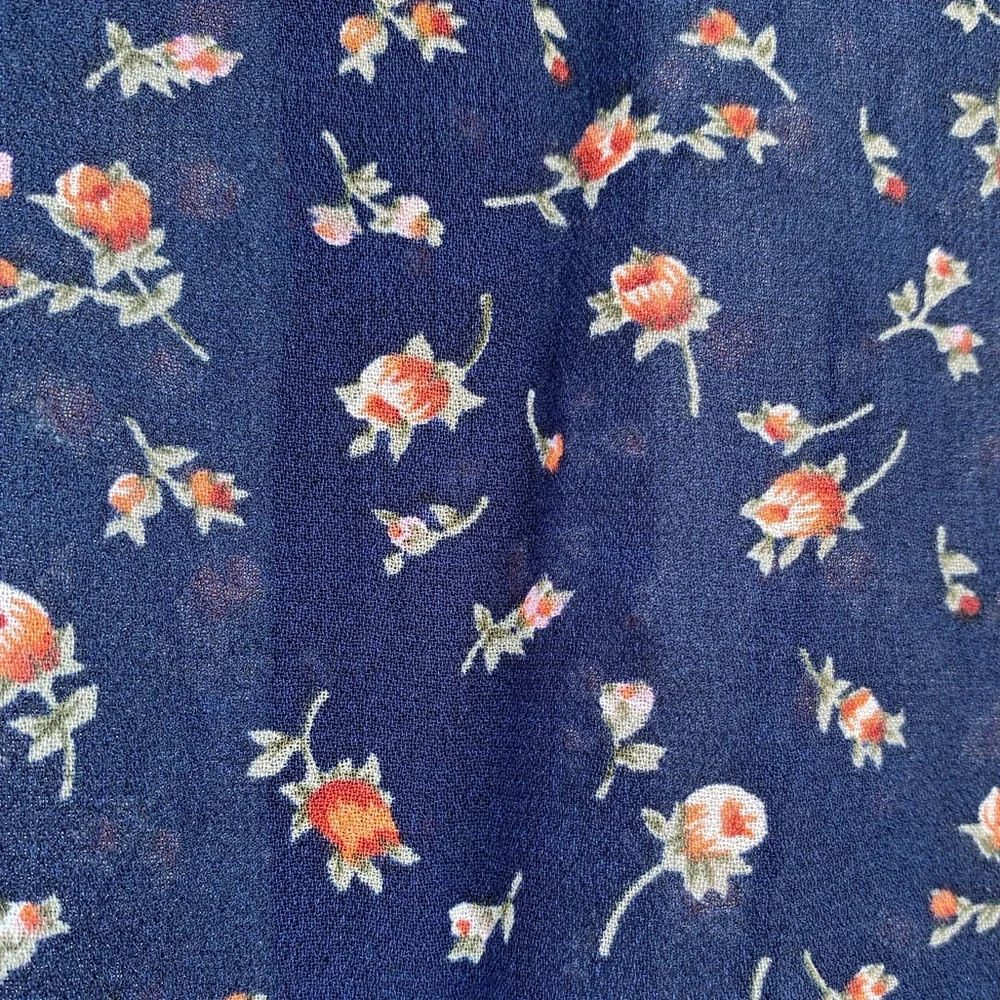 Reformation Blue Floral Print Button Down Long Sleeve Chiffon Shirt, Size XS - Picture 11 of 13